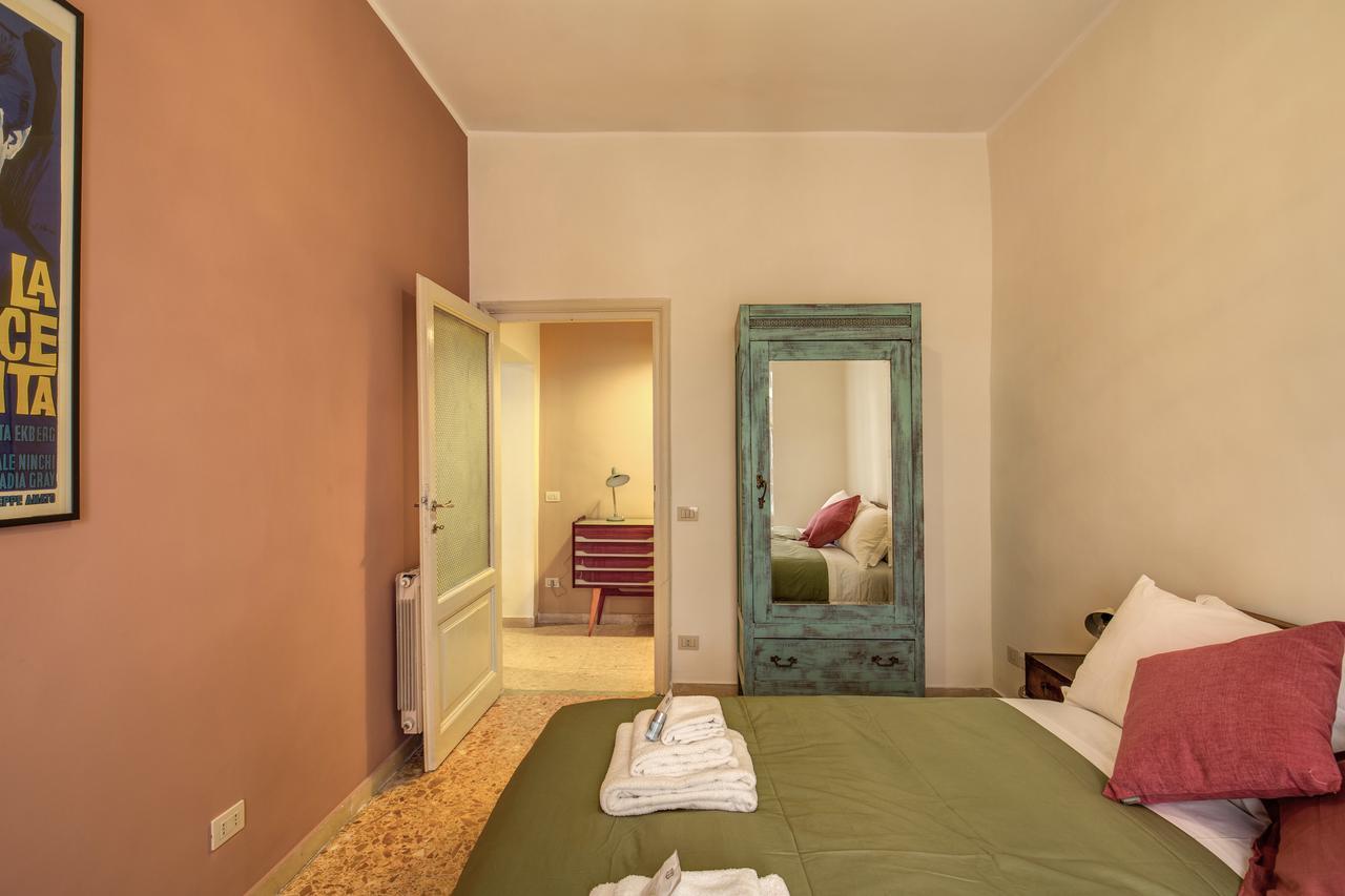 Trastevere San Cosimato Vintage Apartment